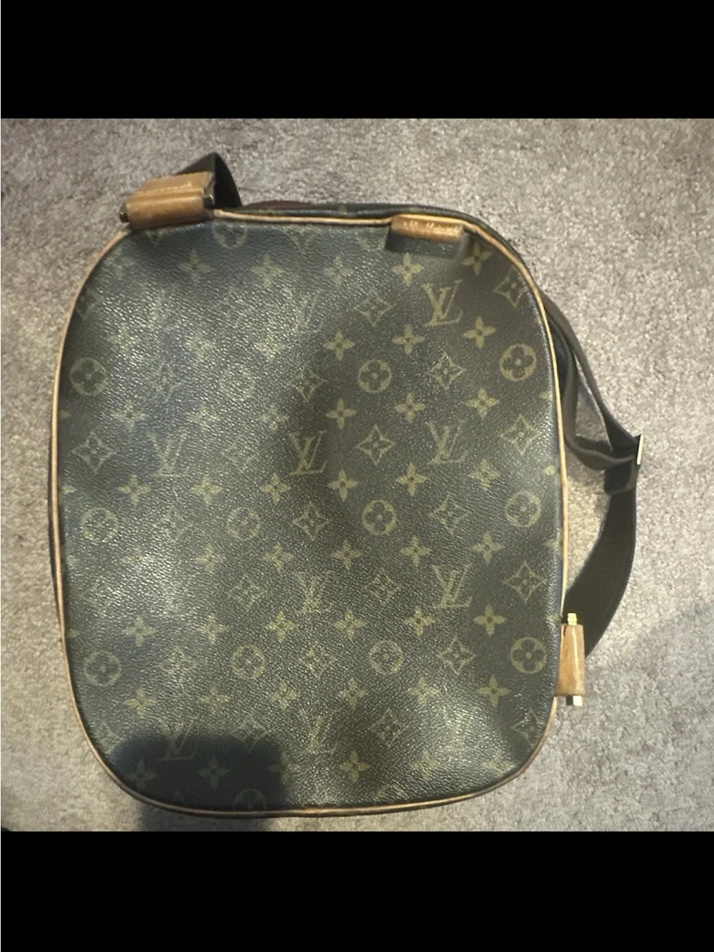 Louis Vuitton Monogram Canvas Dark Brown and Tan Messenger Bag Sac a Dos packall